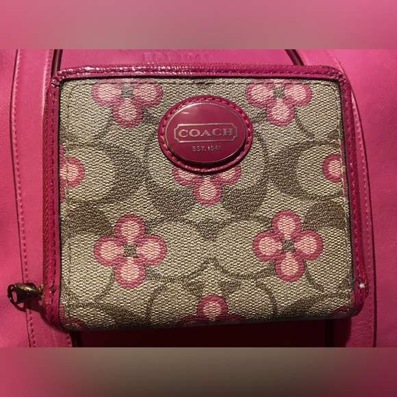 Leather ware Hampton Gallery Rose Tote w Wallet - Picture 4 of 16